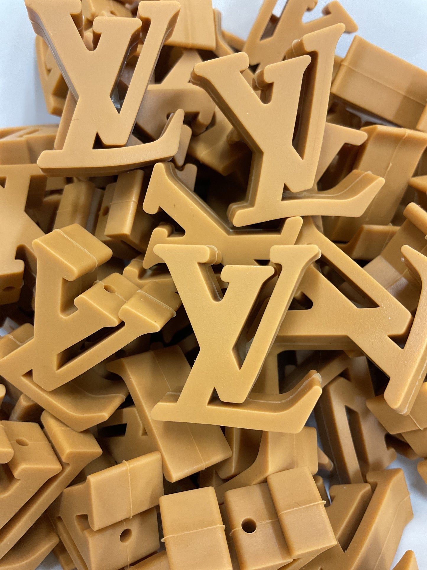 PublicLV Silicone Focal - Brown