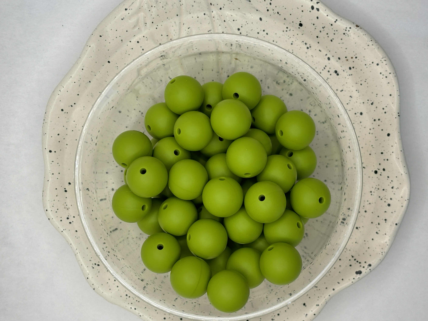 15mm Solid Green Bean Silicone Bead Z23