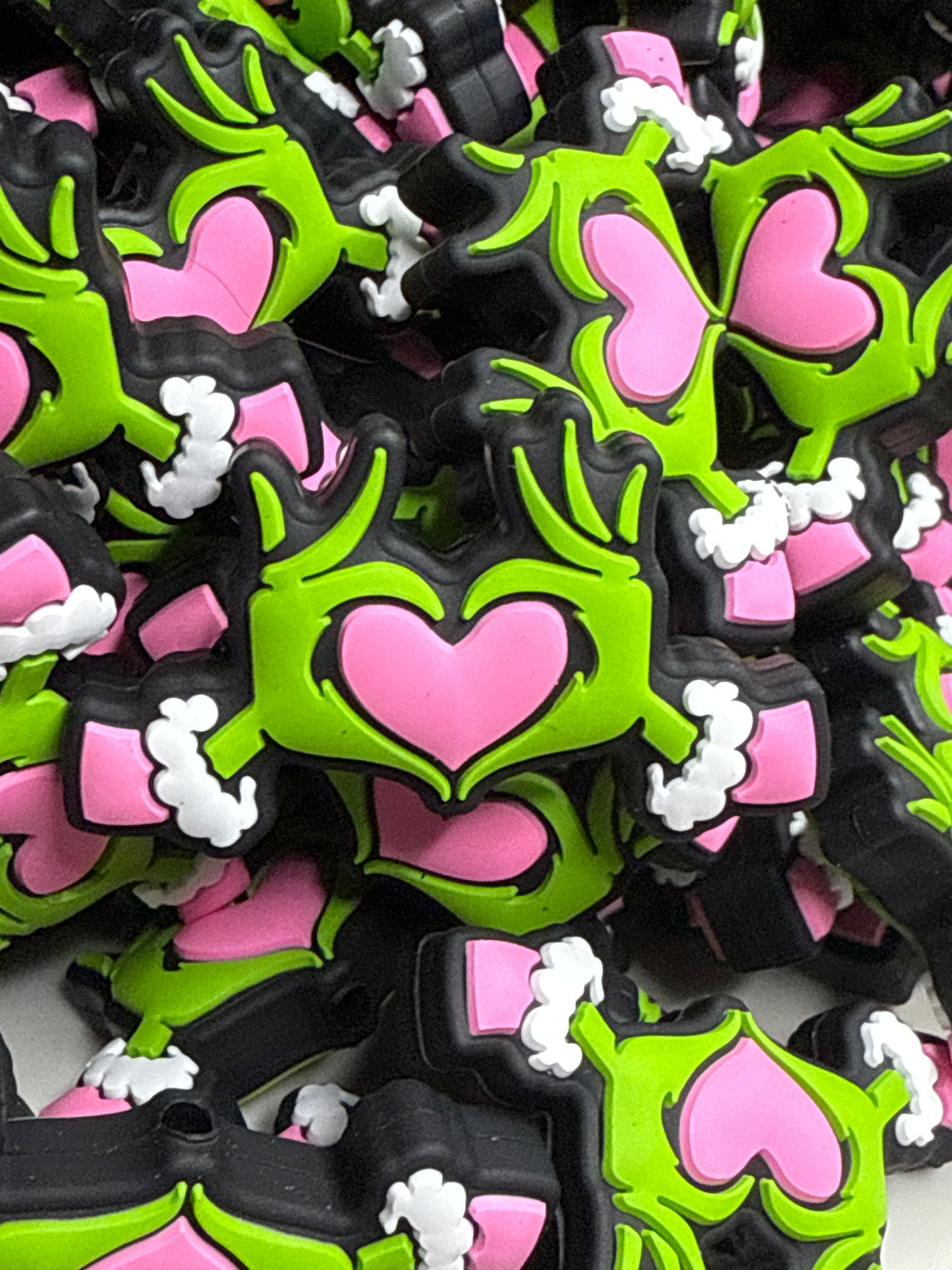 PublicGrinch Heart Hands Pink Silicone Focal