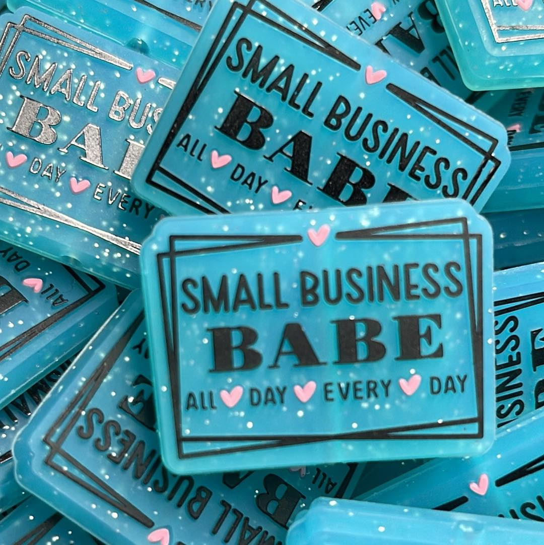 Saying - Small Business Babe Silicone Focal Bead 8561