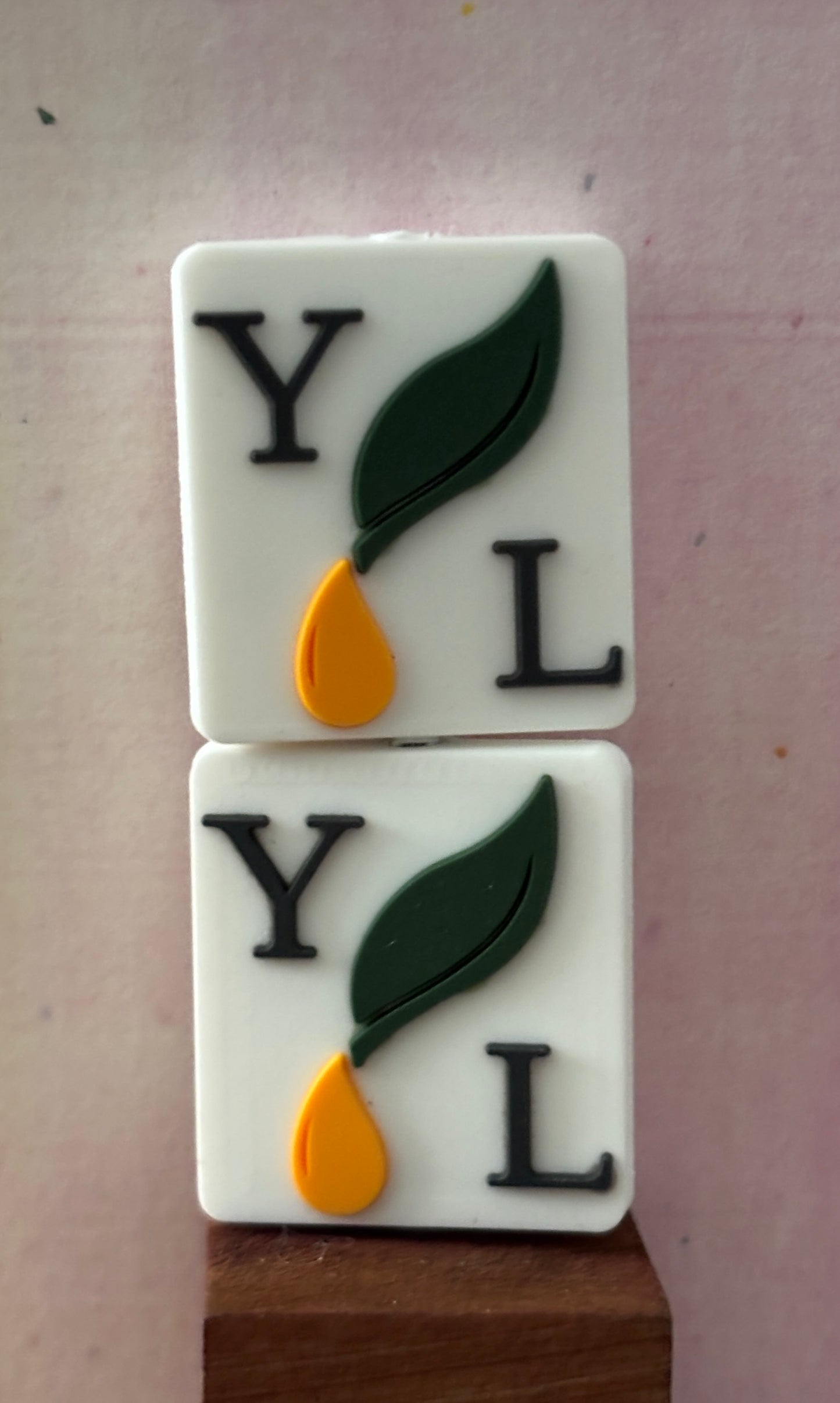 Direct Sales - Young Living Silicone Focal - 5 Count