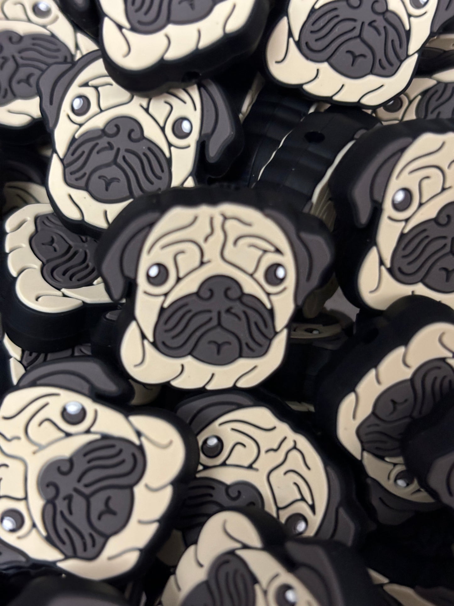 Animal - Dog - Pug Silicone Focal 0072 - 5 Count