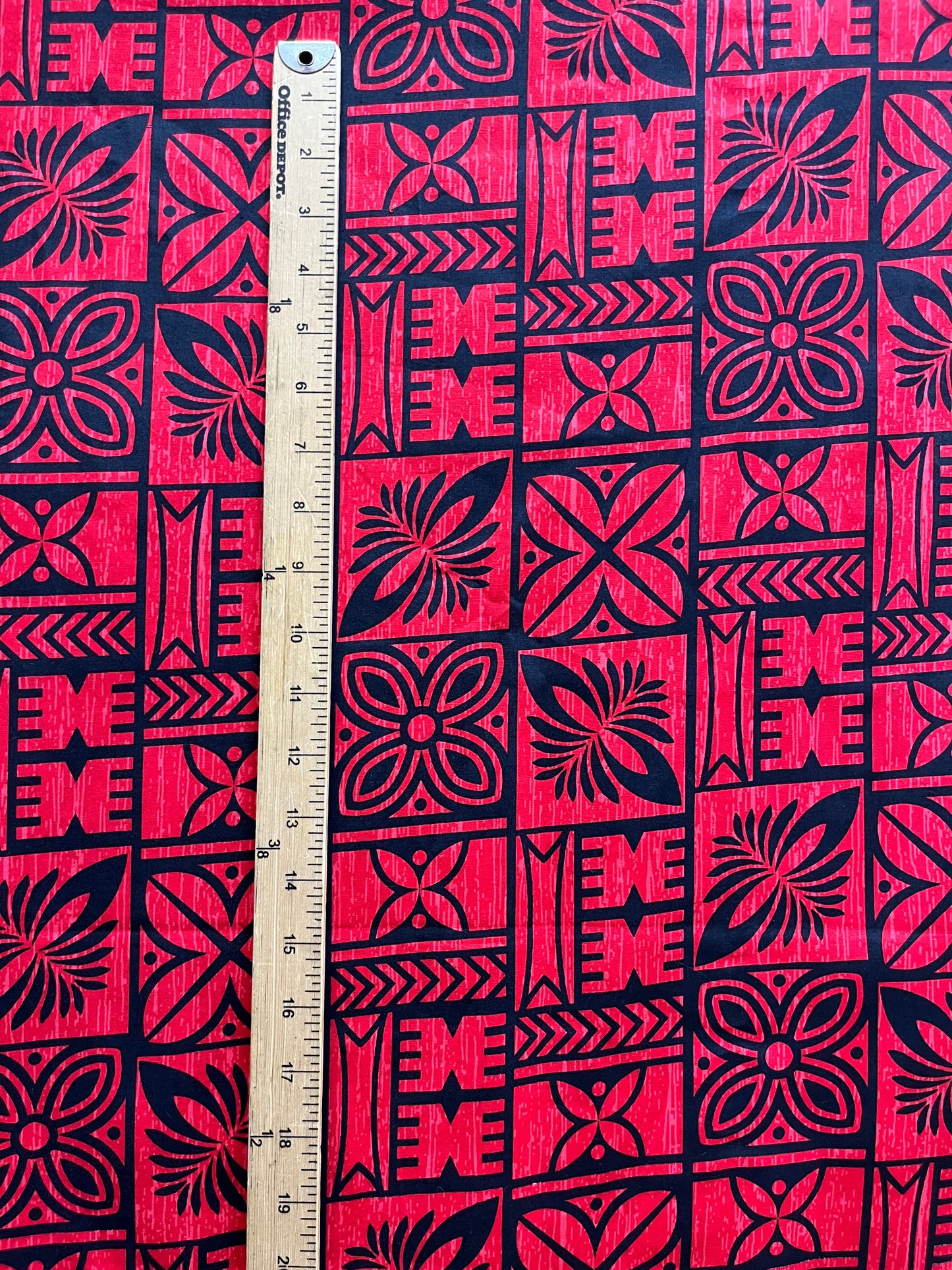 Traditional Polynesian Tapa Pattern Cotton Fabric | Islands Fabric