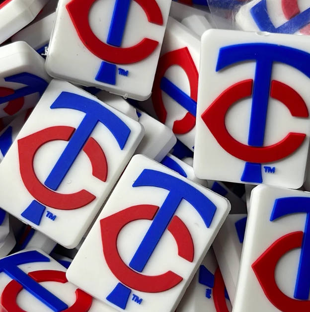 VIPMinnesota VIPTwins Silicone Focal