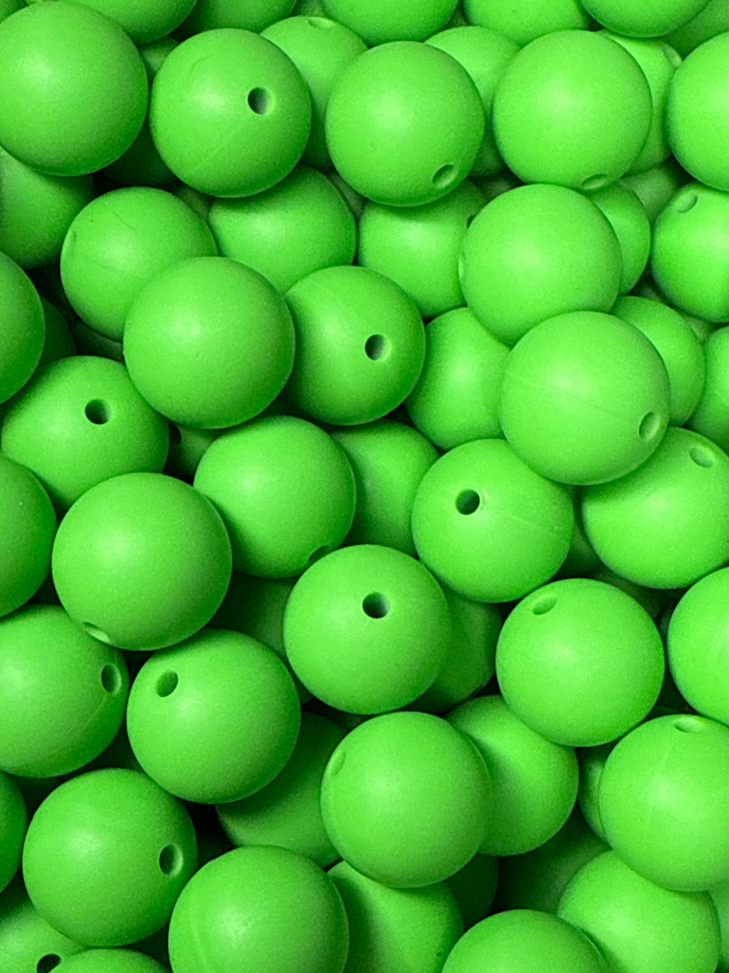 Silicone Bead Lime Green s11 - 15mm - 10 pack - Exclusive to RD Creations