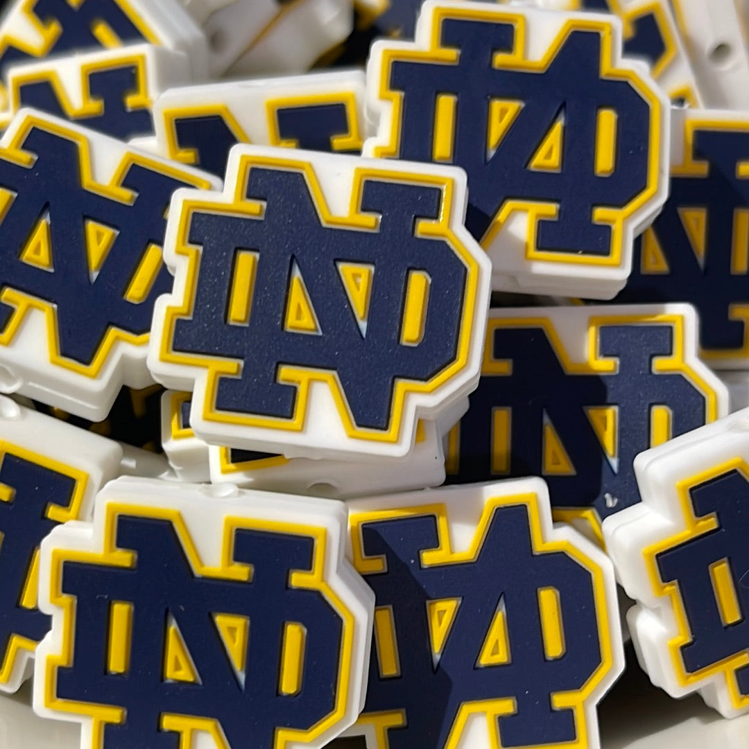 PublicNotreDame Silicone Focal