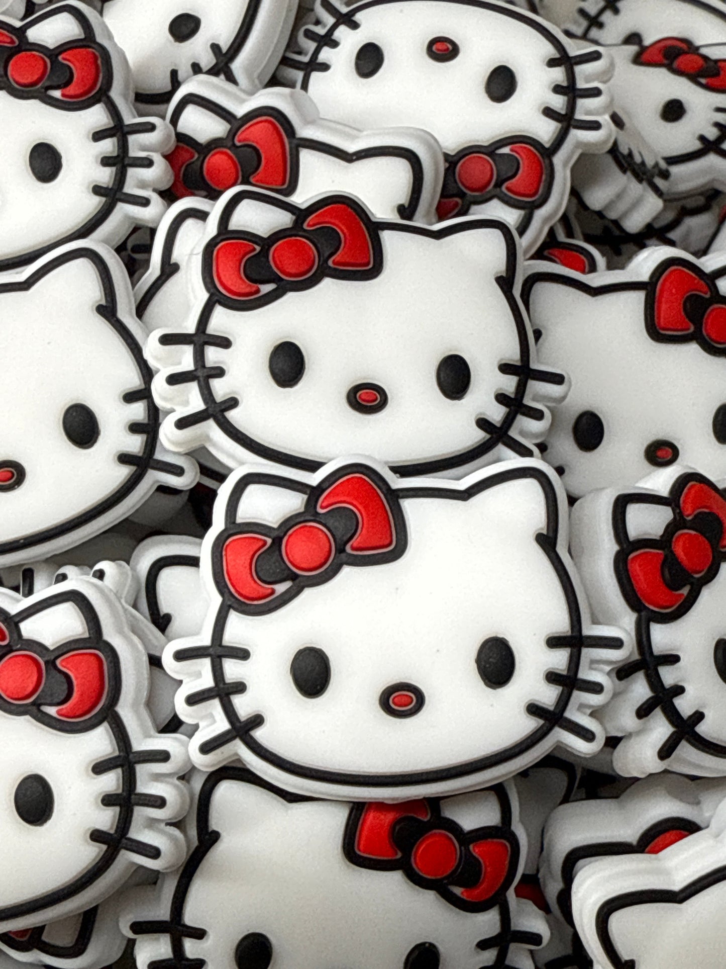 PublicHelloKitty Bow Head Silicone Focal Red