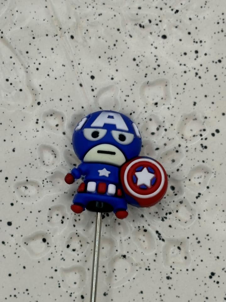 0202 - Marvel - Captain America 3D Silicone Topper with Shield