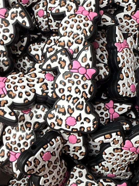 Bunny Pink Bow Focal