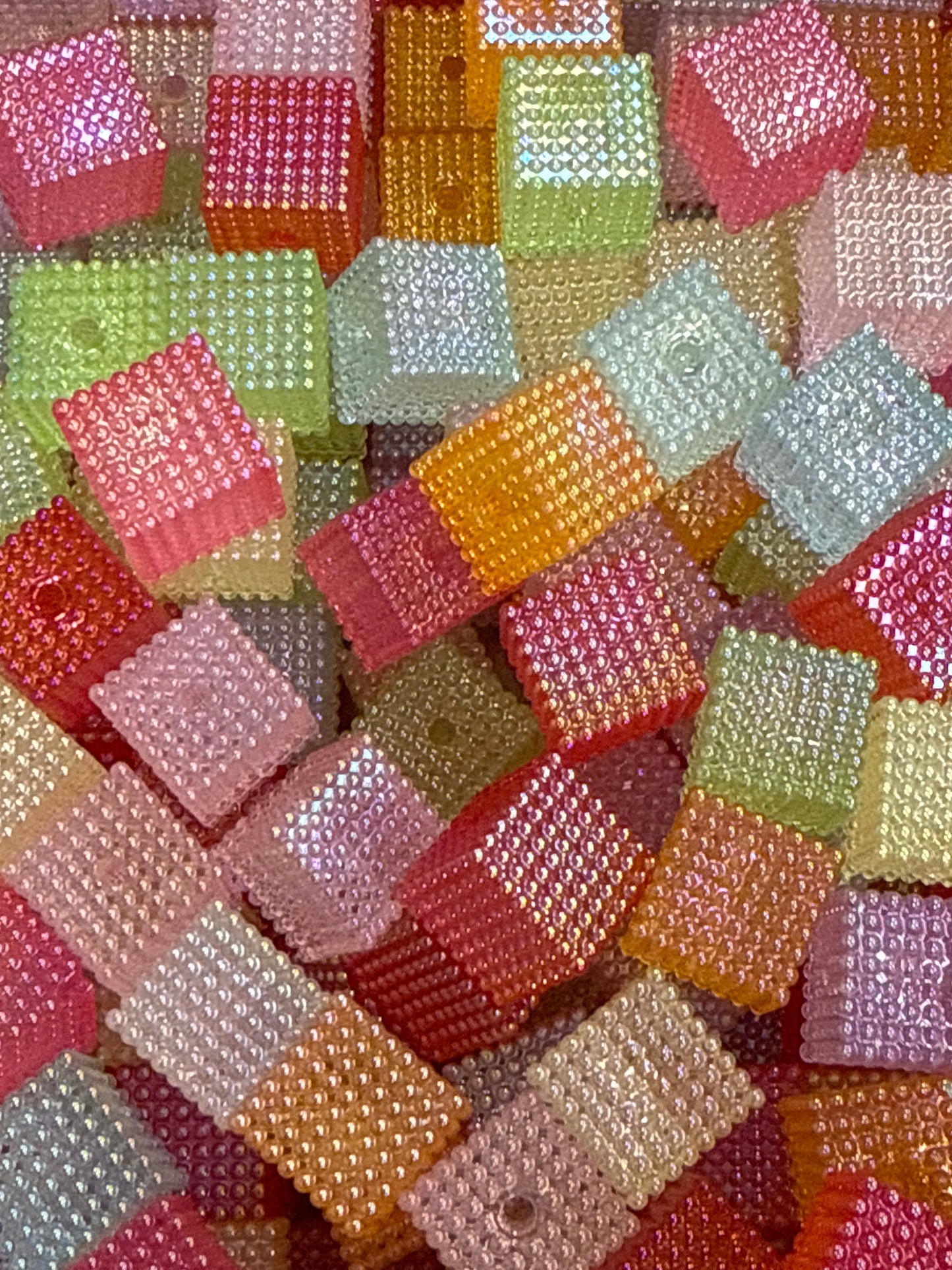 Acrylic Dice Bead Random Color Mix - 20mm - 10 pack (duplicates possible)