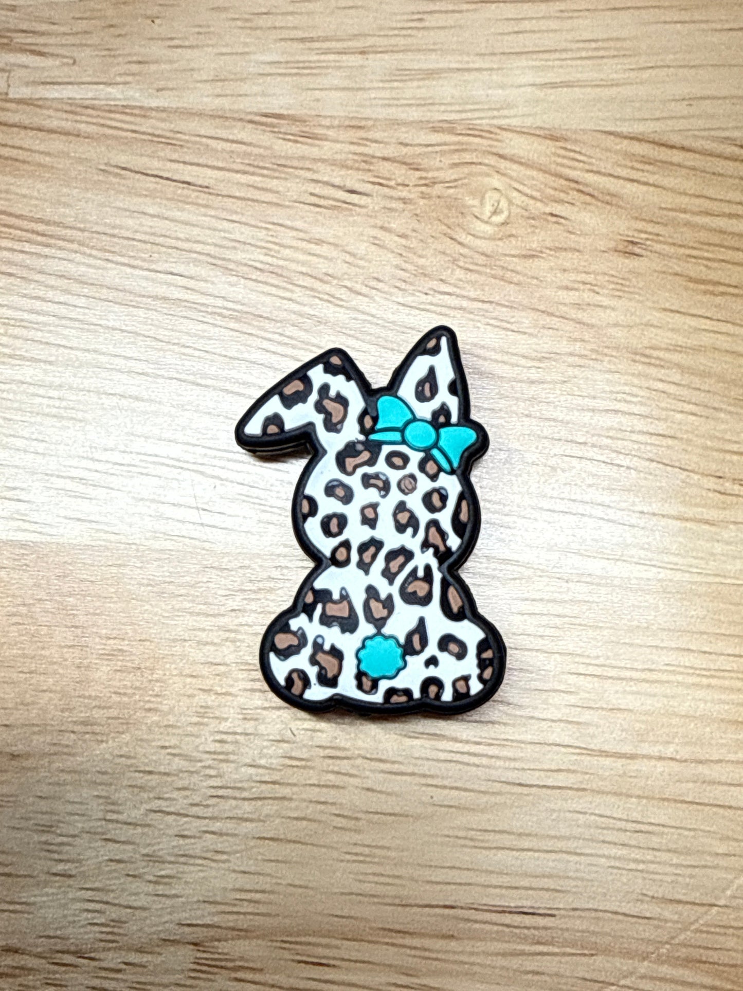 Bunny Turquoise Bow Focal