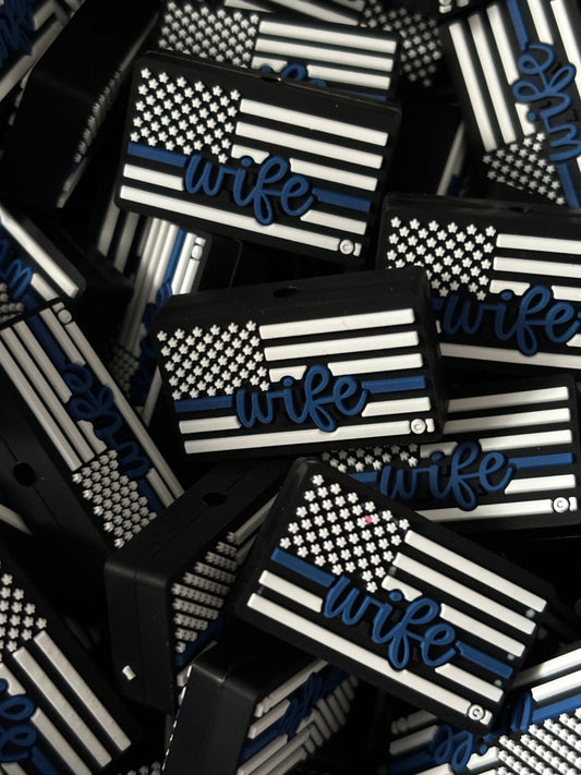 Police - Police Wife Flag Focal 0524