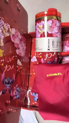 daisymurray88 40 ounce Tumbler