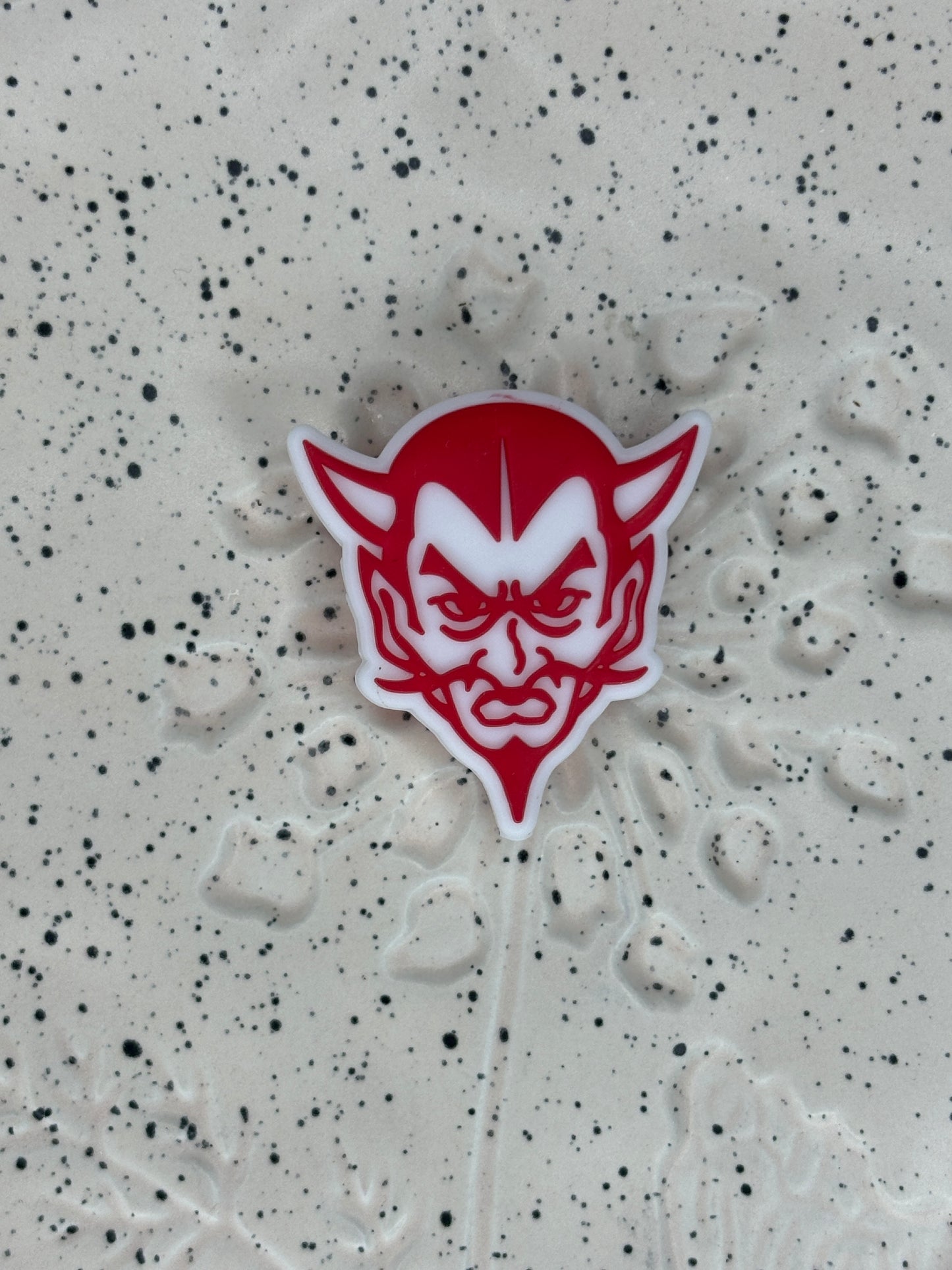 vipCollege vipRed vipDevil Silicone Focal 1902