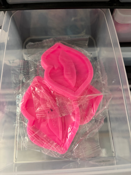 Mold - Lip Keychain Mold M35