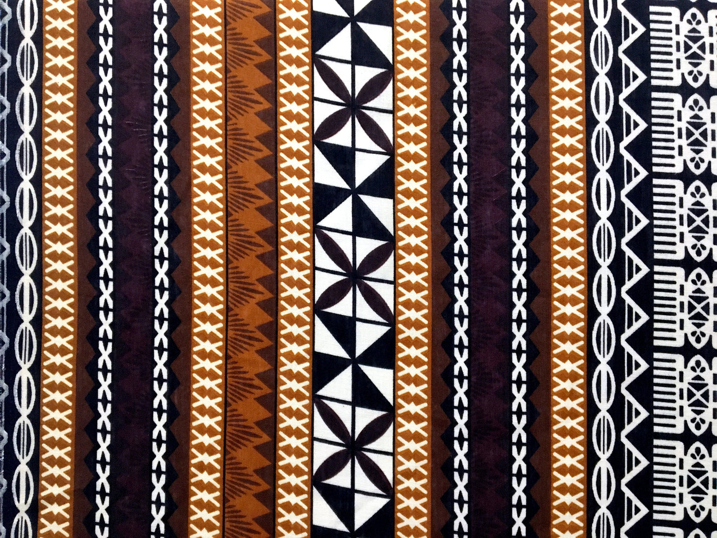 Fiji Turtle Border Poly Linen Fabric | Islands Fabric