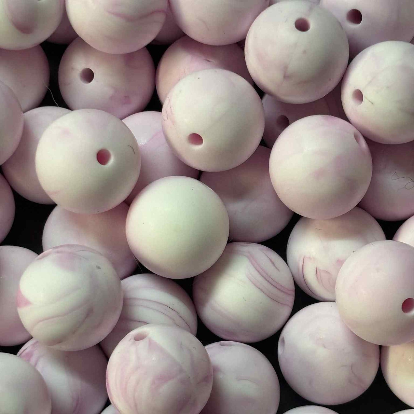 PACK of 15 - 15mm Solid Marble Pink Silicone Bead A7